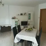 Nada Kornić